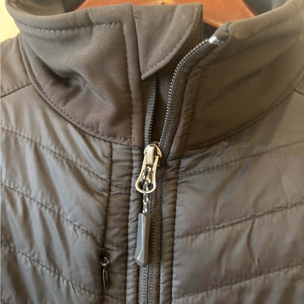 Audi Black Jacket - image 4